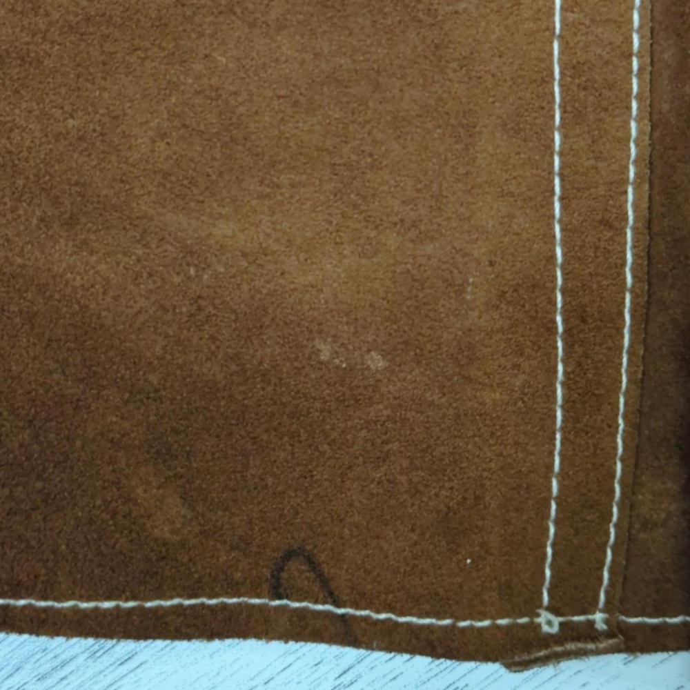 Vintage 1970s brown suede leather vest with rainbow sequin details With Tassels - Picture 5 of 5